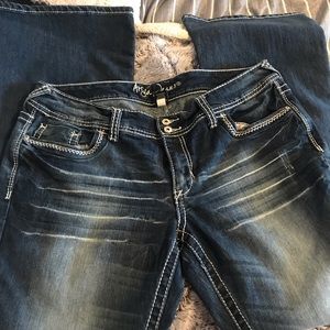 🌸2/$15🌸 Super cute jeans